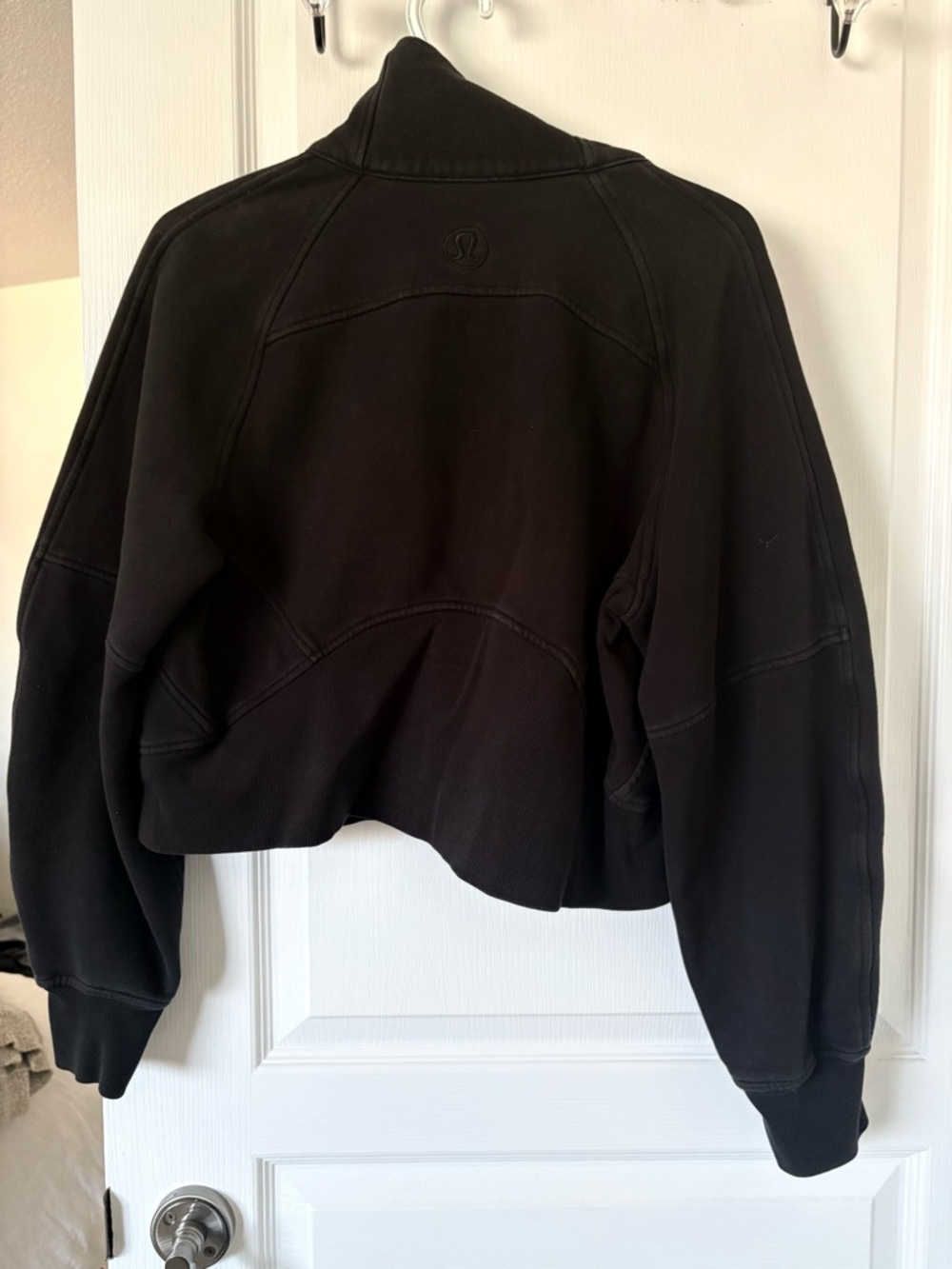 Lululemon Sweatshirt - Picture 2 of 3